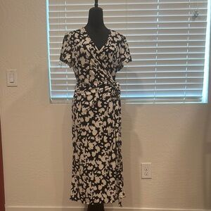 Black Floral Midi Dress Short Sleeve